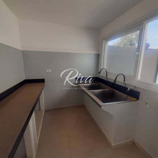 Casa à Venda na Vila Santista - Atibaia/SP em Atibaia, SP por Riva Imóveis a Venda Atibaia