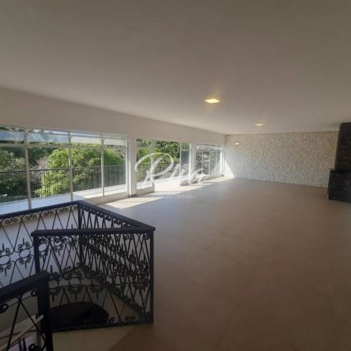 Casa à Venda na Vila Santista - Atibaia/SP por Riva Imóveis a Venda Atibaia