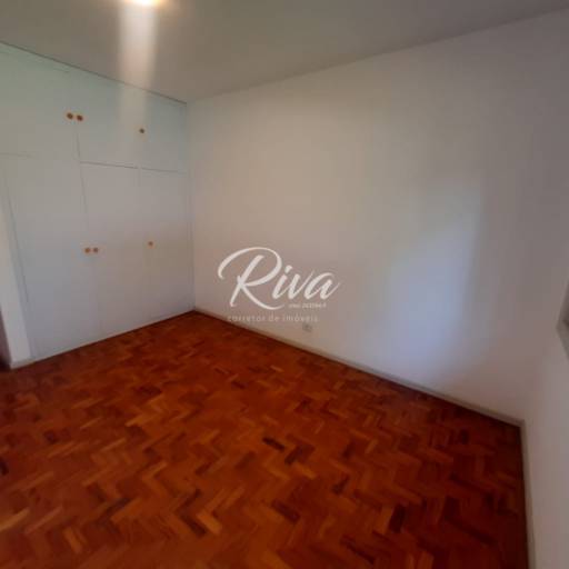 Casa à Venda na Vila Santista - Atibaia/SP por Riva Imóveis a Venda Atibaia