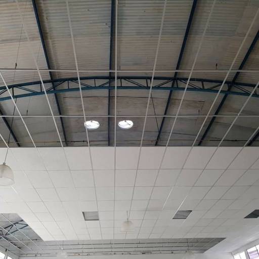 Forro de Gesso Acartonado – Modernidade e Funcionalidade em Louveira/SP por Paint Evolution Airless Spray Reformas e Construção