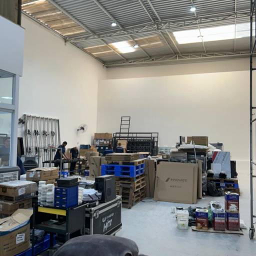 Pintura Industrial em Galpão da INNOVATE Brasil – FB Pinturas e Acabamentos em Guarapari, ES por FB Pinturas e Acabamentos