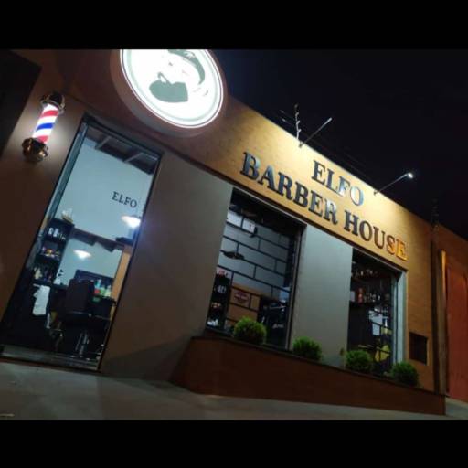 Instalação Elétrica Comercial por China Tom