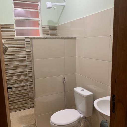 Quarto de Hotel com Banheiro – Privacidade e Conforto em São Manuel