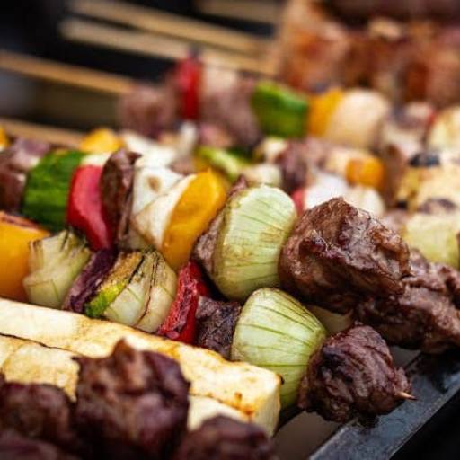 Espetinho de legumes em Avaré