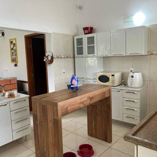 CASA À VENDA ( Condomínio Fechado) em Avaré, SP por Imobiliária Avareense