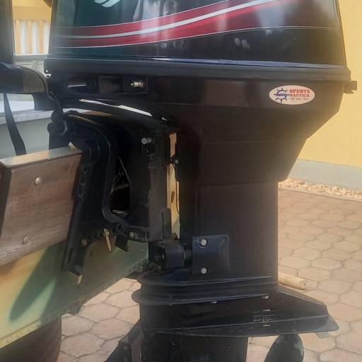 Barco Duraboats por Guia de Pesca Esportiva 