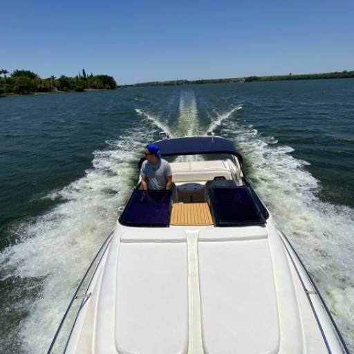 Lancha Runner 335 por Guia de Pesca Esportiva 