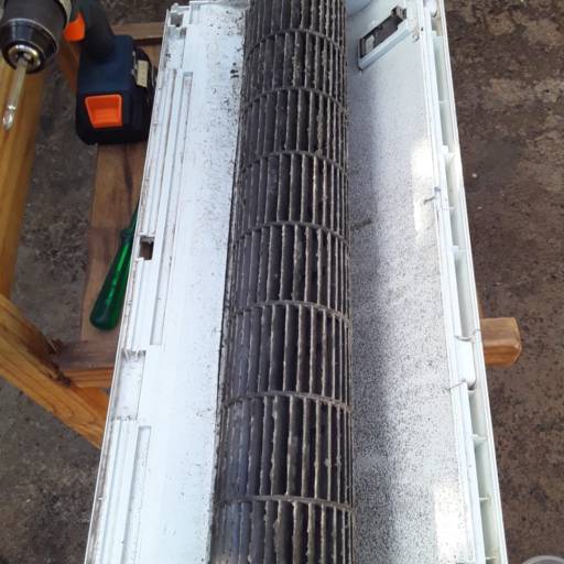 Limpeza e higienização de ar condicionado em Avaré, SP por Soares Condicionado