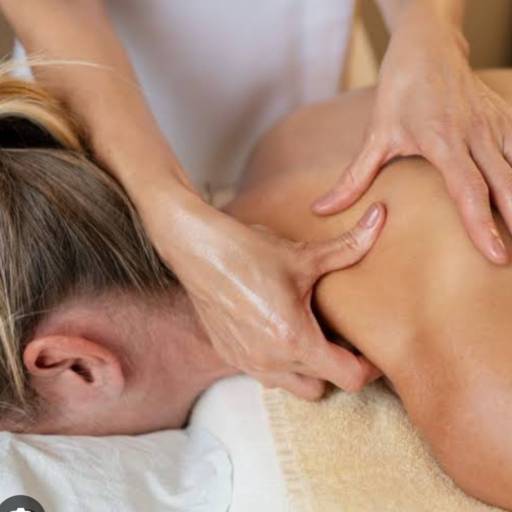 Massagem Relaxante com Pedras Quentes em Avaré – SP