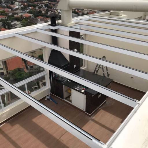 Cobertura de Pergolado em Policarbonato: Durabilidade e Estilo em Avaré por RR Toldos, Lonas e Coberturas 