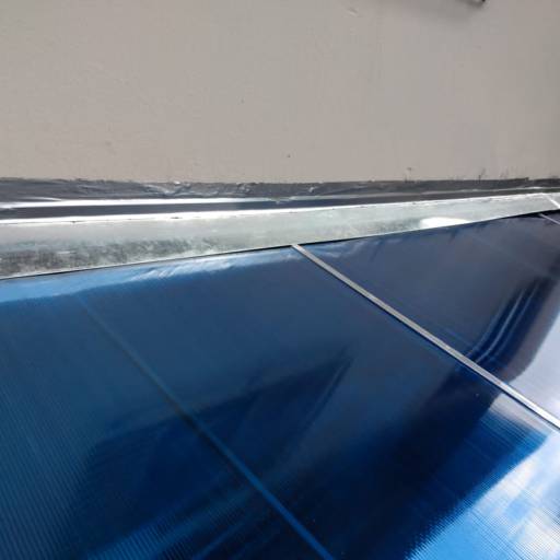 Cobertura em Policarbonato Azul: Durabilidade e Estilo em Avaré por RR Toldos, Lonas e Coberturas 