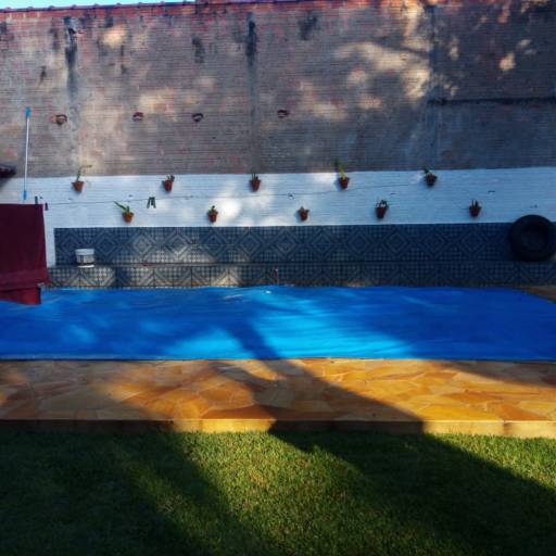 Capa para Piscina: Proteção e Economia - Avaré por RR Toldos, Lonas e Coberturas 