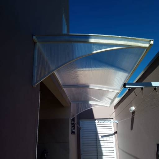 Toldo Fixo em Policarbonato: Proteção Duradoura e Estilo – Avaré por RR Toldos, Lonas e Coberturas 