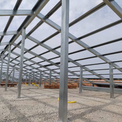 Perfis Caibro - Resistência e Versatilidade para sua Estrutura em Lençóis Paulista em Lençóis Paulista, SP por Paulista Calhas e Telhas