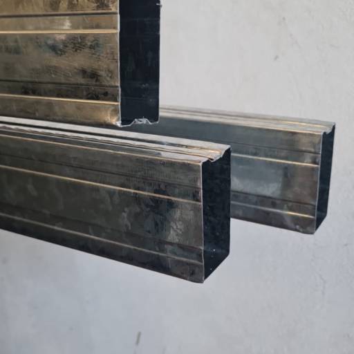 Perfis Caibro - Resistência e Versatilidade para sua Estrutura em Lençóis Paulista em Lençóis Paulista, SP por Paulista Calhas e Telhas