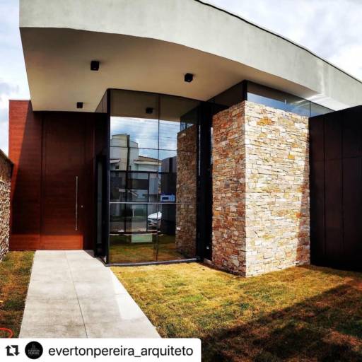 Fachada Pele de Vidro por VerticalGlass - Esquadrias de Alumínio e Vidros