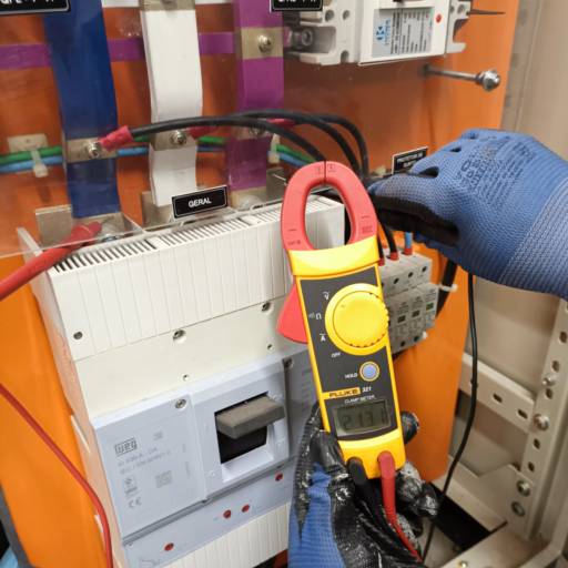 Medição e Laudo QGBT Atendimento  a  NR10 NR12 NR18