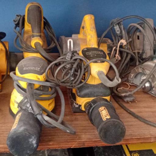 LIXADEIRA ORBITAL, ROTO ORBITAL, PLAINA e SERRAS em Santa Cruz do Rio Pardo - SP