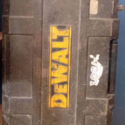 MARTELO DEMOLIDOR para Locação em Santa Cruz do Rio Pardo - SP