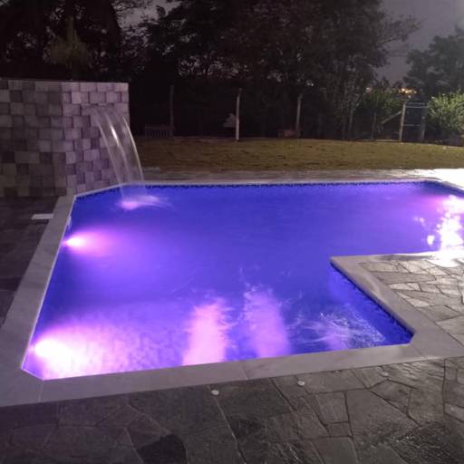 Piscina Residencial  por RS Aquecedor Solar