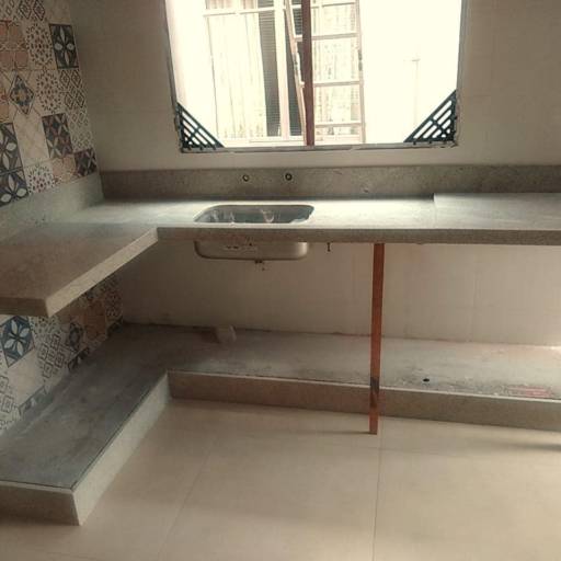 Pia e Balcão no Granito Branco Itaunas por R.R Marmoraria