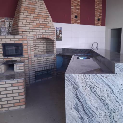 Área gourmet no Granito cinza nepal por R.R Marmoraria