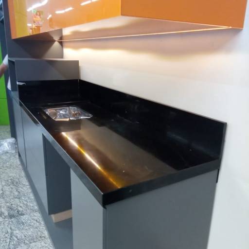 Granito preto negresco por R.R Marmoraria