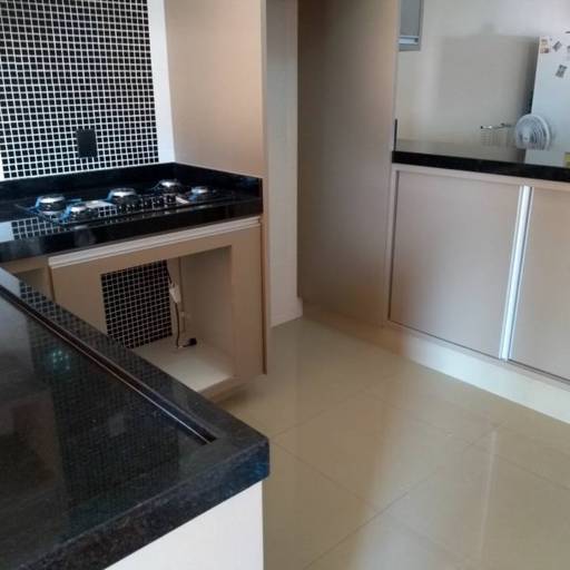 Pia no Granito Preto Negresco por R.R Marmoraria