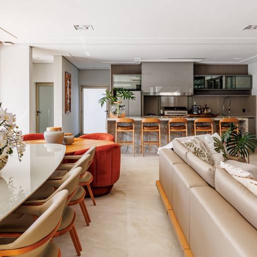 Salas Planejadas no Ninho Verde II – Estilo e Conforto por THRE3 - Estúdio de Design