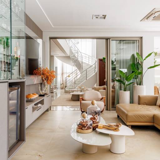 Salas Planejadas no Ninho Verde II – Estilo e Conforto por THRE3 - Estúdio de Design