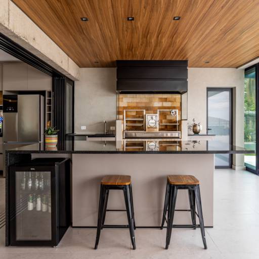 Cozinhas e Espaços Gourmet no Ninho Verde II por THRE3 - Estúdio de Design