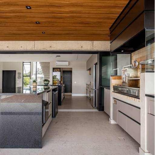 Cozinhas e Espaços Gourmet no Ninho Verde II por THRE3 - Estúdio de Design