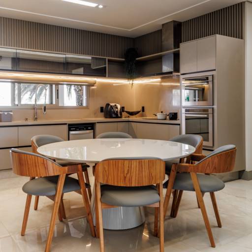 Cozinhas e Espaços Gourmet no Ninho Verde II por THRE3 - Estúdio de Design