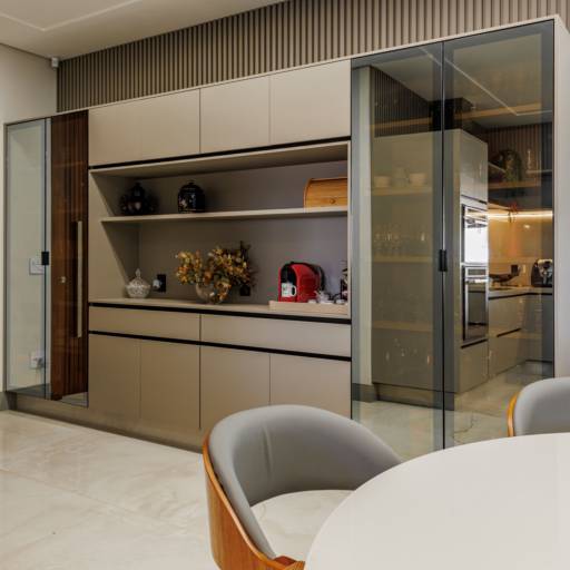 Cozinhas e Espaços Gourmet no Ninho Verde II por THRE3 - Estúdio de Design