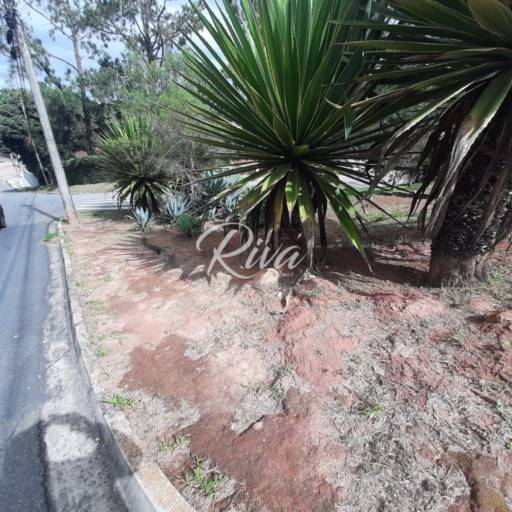 Linda Chácara ao lado da Al. Lucas – Atibaia/SP por Riva Imóveis a Venda Atibaia