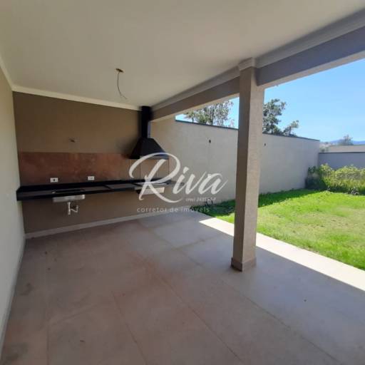 Casa à Venda no Jardim do Lago - Atibaia/SP por Riva Imóveis a Venda Atibaia