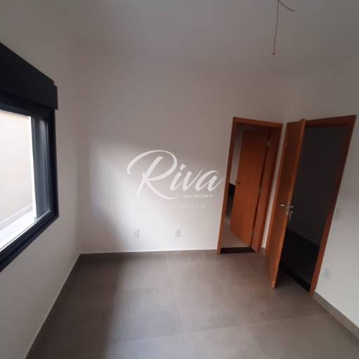 Casa à Venda no Jardim do Lago - Atibaia/SP por Riva Imóveis a Venda Atibaia