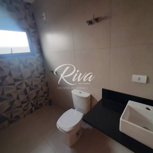 Casa à Venda no Jardim do Lago - Atibaia/SP por Riva Imóveis a Venda Atibaia