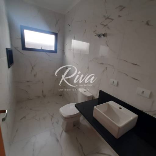 Casa à Venda no Jardim do Lago - Atibaia/SP por Riva Imóveis a Venda Atibaia