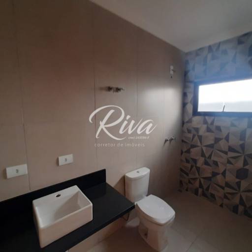 Casa à Venda no Jardim do Lago - Atibaia/SP por Riva Imóveis a Venda Atibaia