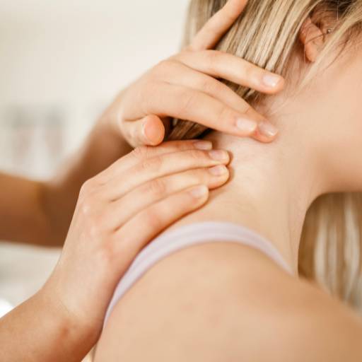 Avaliação e Diagnóstico Fisioterapêutico – Precisão e Cuidado em São José dos Campos/SP por Juliana Savini Fisioterapia e Osteopatia