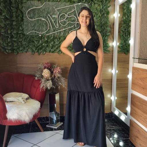 Roupas e Acessórios Sivest São Manuel: Vestido com Bojo e Ajuste por Sivest