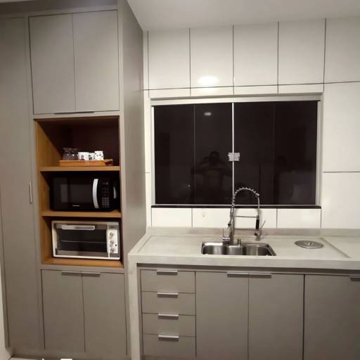 Armários e Móveis Planejados Para Cozinha por Móveis Freitas - Ambientes Sob Medida