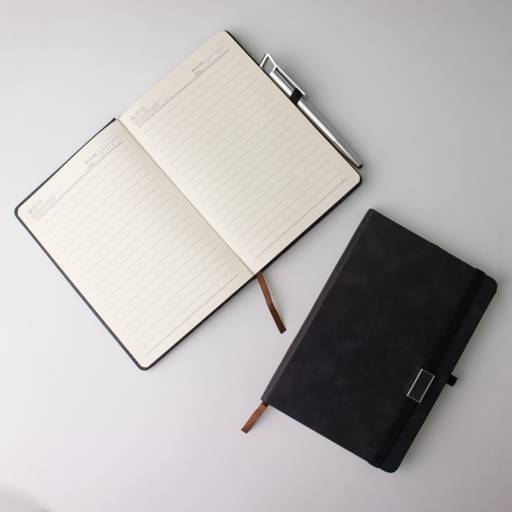 03002B Caderneta Emborrachada em São José do Rio Preto, SP por Public Gráfica e Brindes