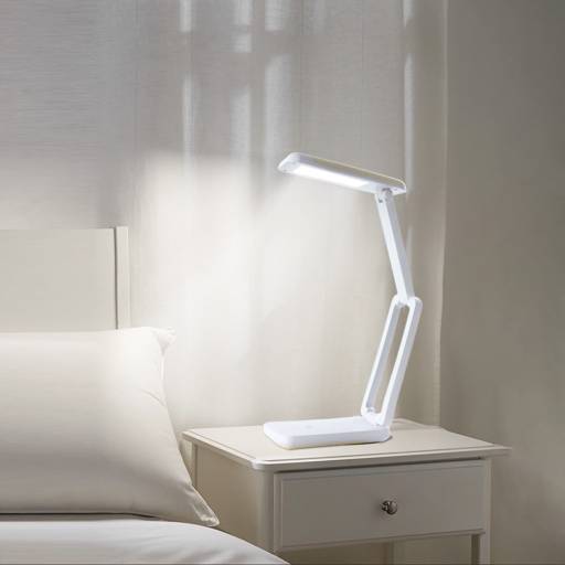 06014 Luminária Retrátil Recarregável 14 Leds em São José do Rio Preto, SP por Public Gráfica e Brindes