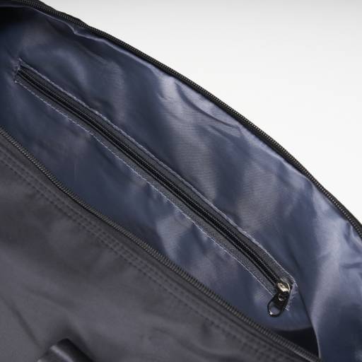 04086 Bolsa Esportiva de Poliéster 28L em São José do Rio Preto, SP por Public Gráfica e Brindes