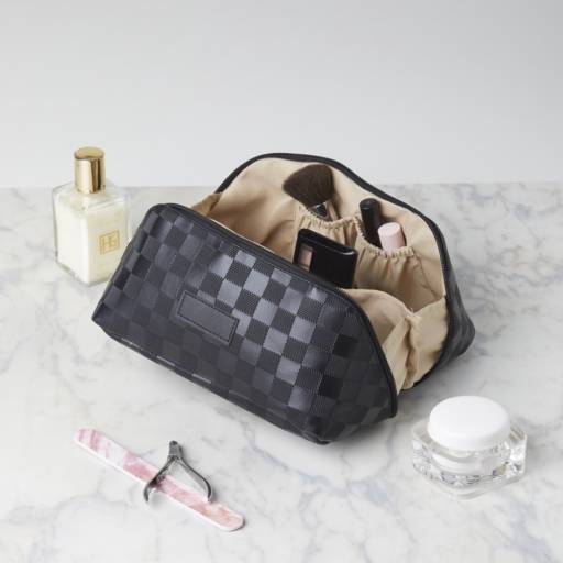 02405 Nécessaire de Couro Sintético em São José do Rio Preto, SP por Public Gráfica e Brindes