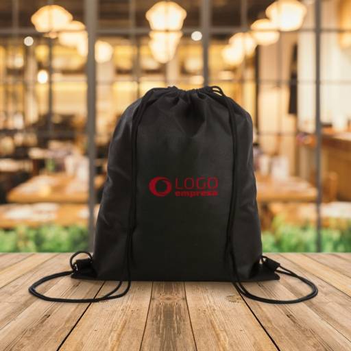 18505 Mochila Saco em TNT em São José do Rio Preto, SP por Public Gráfica e Brindes