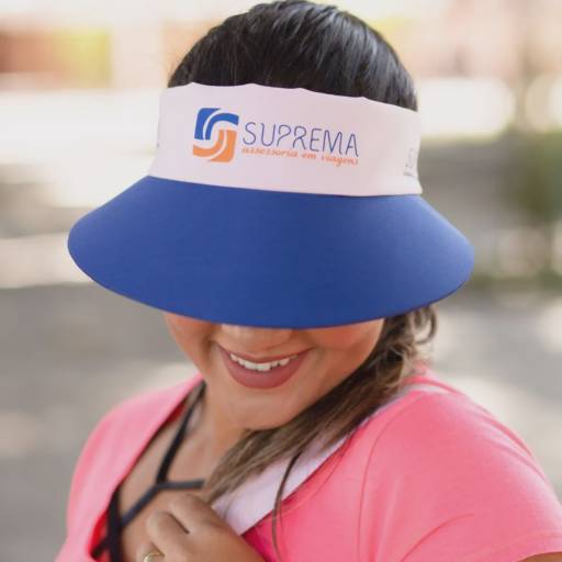 Viseira em tecido tactel (microfibra) - Modelo Praia (aba grande) em São José do Rio Preto, SP por Public Gráfica e Brindes