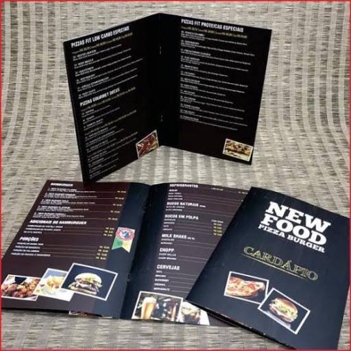Cardápio 4 e 8 Páginas com dobra 275 gramatura por Public Gráfica e Brindes